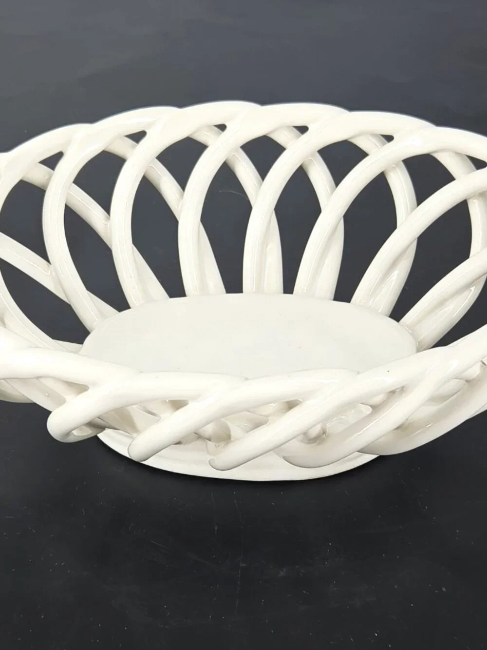 1970s Hand Woven Ceramic Lattice White Classic Ceramic Bread Basket/Fruit Bowl
